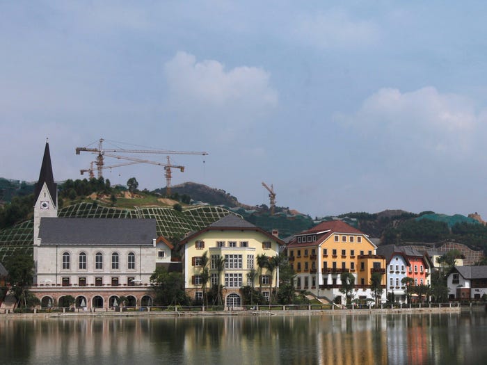 Pengen Keliling Dunia